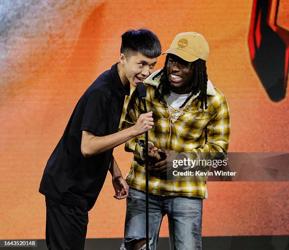 $10,000 Prize Awarded To Comedian Shank At Kai Cenat's Streamer University $10,000 Prize Awarded To Comedian Shank At Kai Cenat's Streamer University