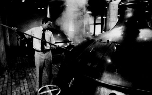 127 Years Of Brewing History: Anchor Brewing Company's Closure Announced 127 Years Of Brewing History: Anchor Brewing Company's Closure Announced