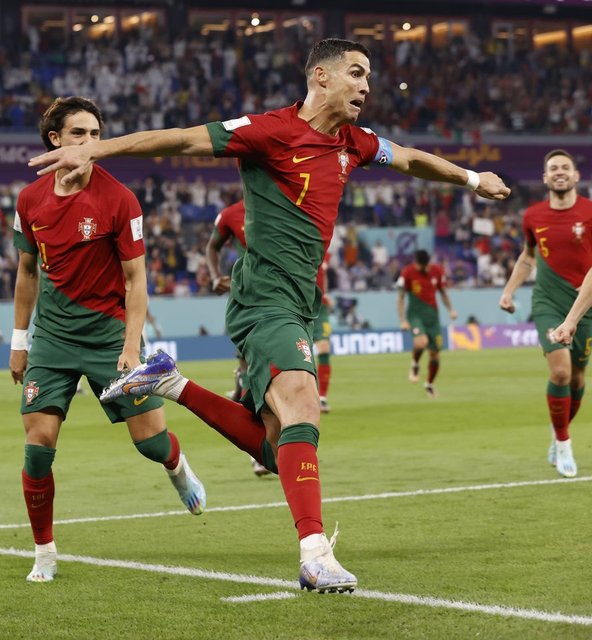 2026 Dünya Kupası: Hasselbaink, Ronaldo'nun Emekli Olması Gerektiğini Söyledi 2026 Dünya Kupası: Hasselbaink, Ronaldo'nun Emekli Olması Gerektiğini Söyledi