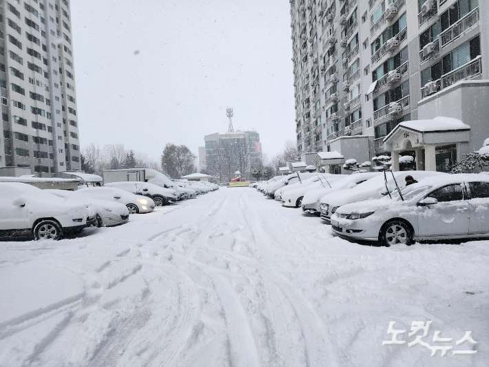 히말라야 최저 적설량: 23년 만의 기록, 20억 명 물 부족 위기 히말라야 최저 적설량: 23년 만의 기록, 20억 명 물 부족 위기