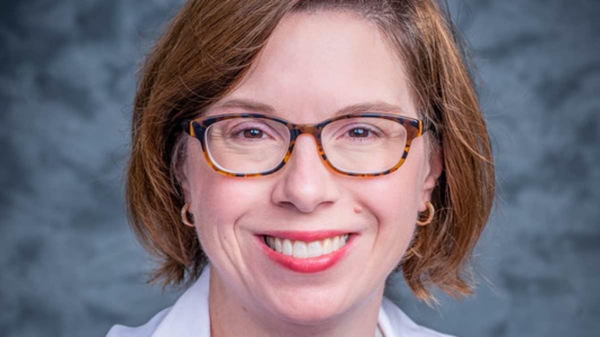 Activist Proposes Uterus Transplants For Transgender Women To Give Birth Activist Proposes Uterus Transplants For Transgender Women To Give Birth