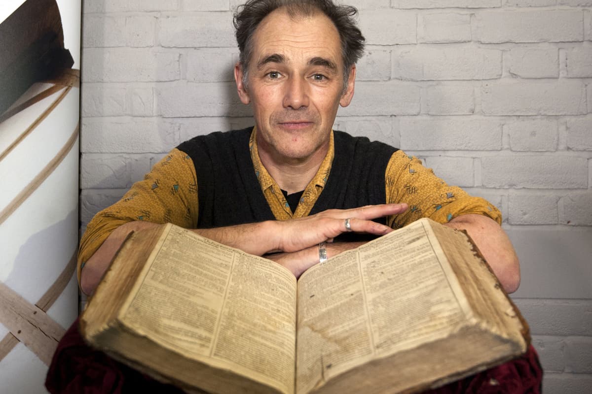 Actor Mark Rylance Speaks Out Against London's Festival Actor Mark Rylance Speaks Out Against London's Festival