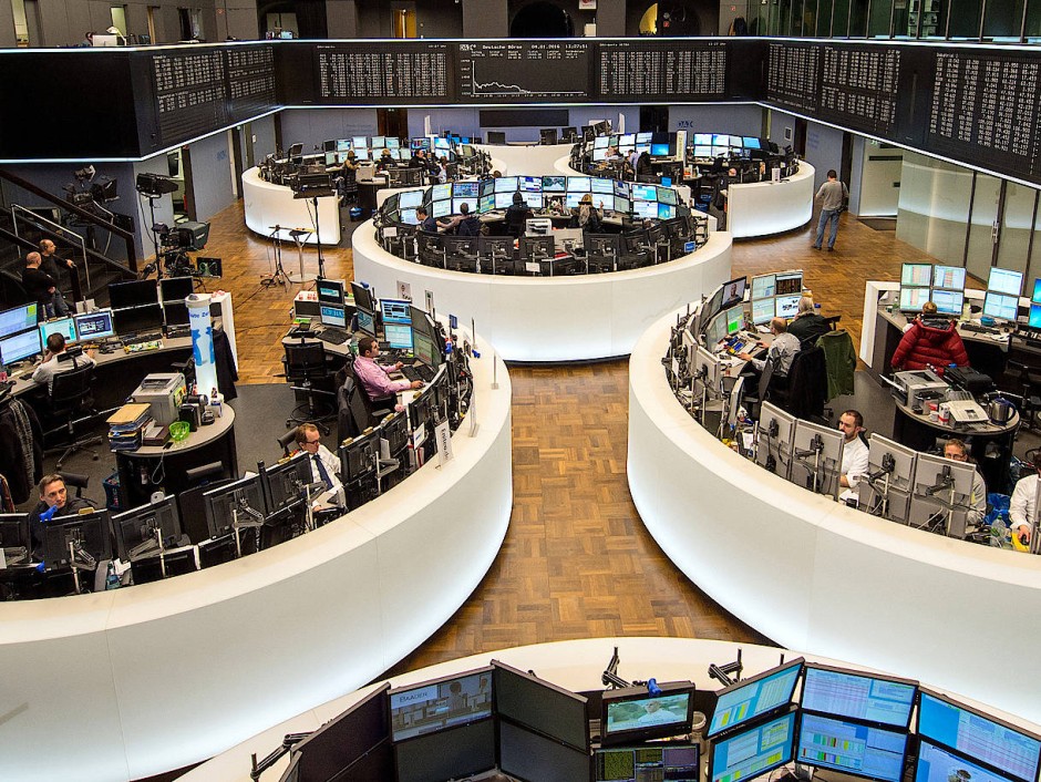 Aktienmarkt Frankfurt: Dax Fällt – Auswirkungen Des Fälligkeitstermins Am 21. März 2025