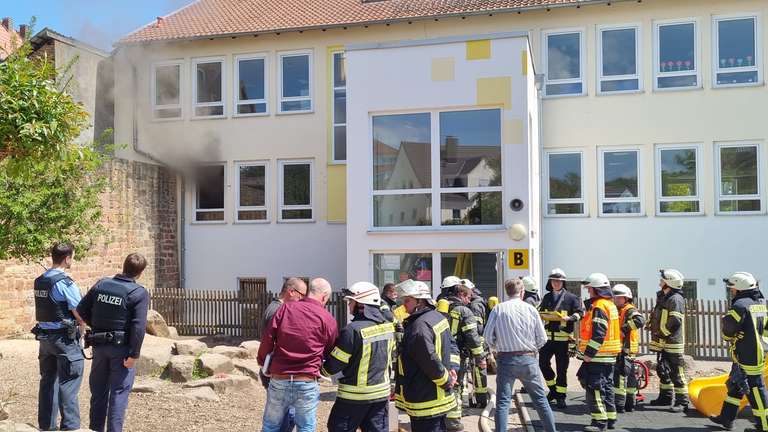 Alarm An Braunschweiger Schule: Kinder Evakuiert Alarm An Braunschweiger Schule: Kinder Evakuiert