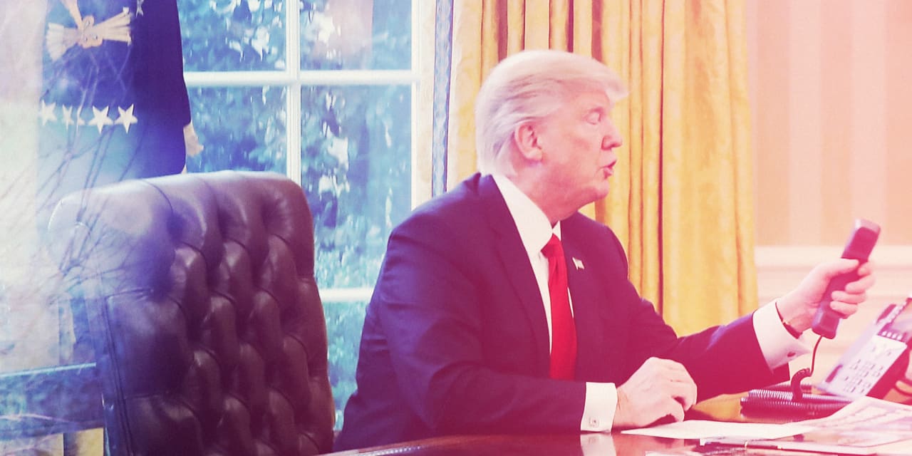 Amsterdam Stock Exchange Drops 2% After Trump's Tariff Hike Amsterdam Stock Exchange Drops 2% After Trump's Tariff Hike