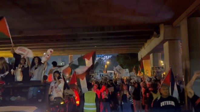 Anchorage Witnesses Second Major Anti-Trump Protest In Two Weeks Anchorage Witnesses Second Major Anti-Trump Protest In Two Weeks
