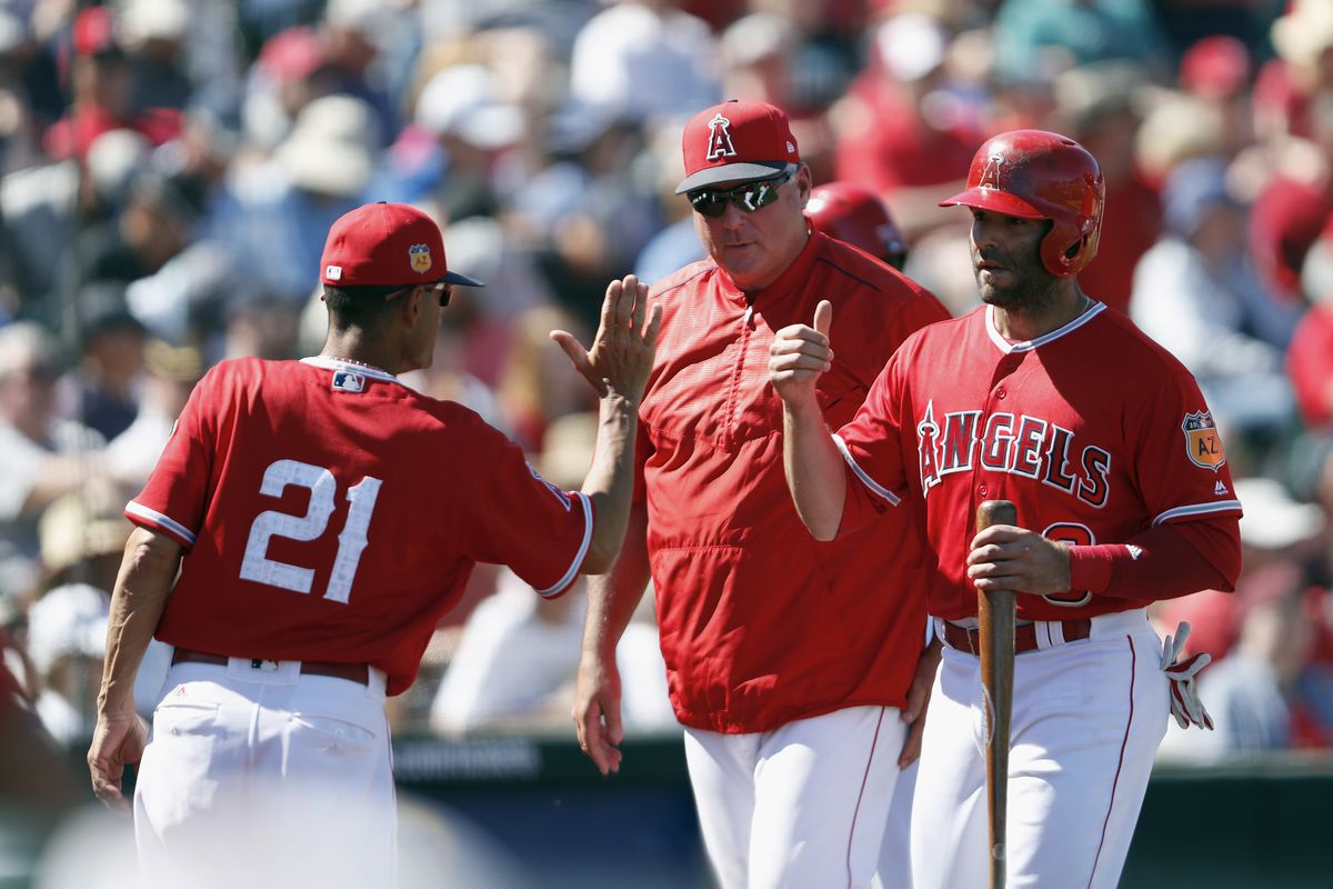 Angels Hold Off Late Dodgers Rally To Win Freeway Series Contest Angels Hold Off Late Dodgers Rally To Win Freeway Series Contest