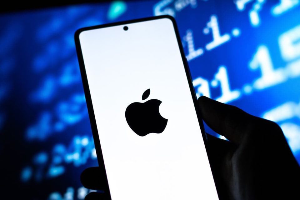 Apple Stock Prediction: Will AAPL Hit $254? Buy At $200? Apple Stock Prediction: Will AAPL Hit $254? Buy At $200?