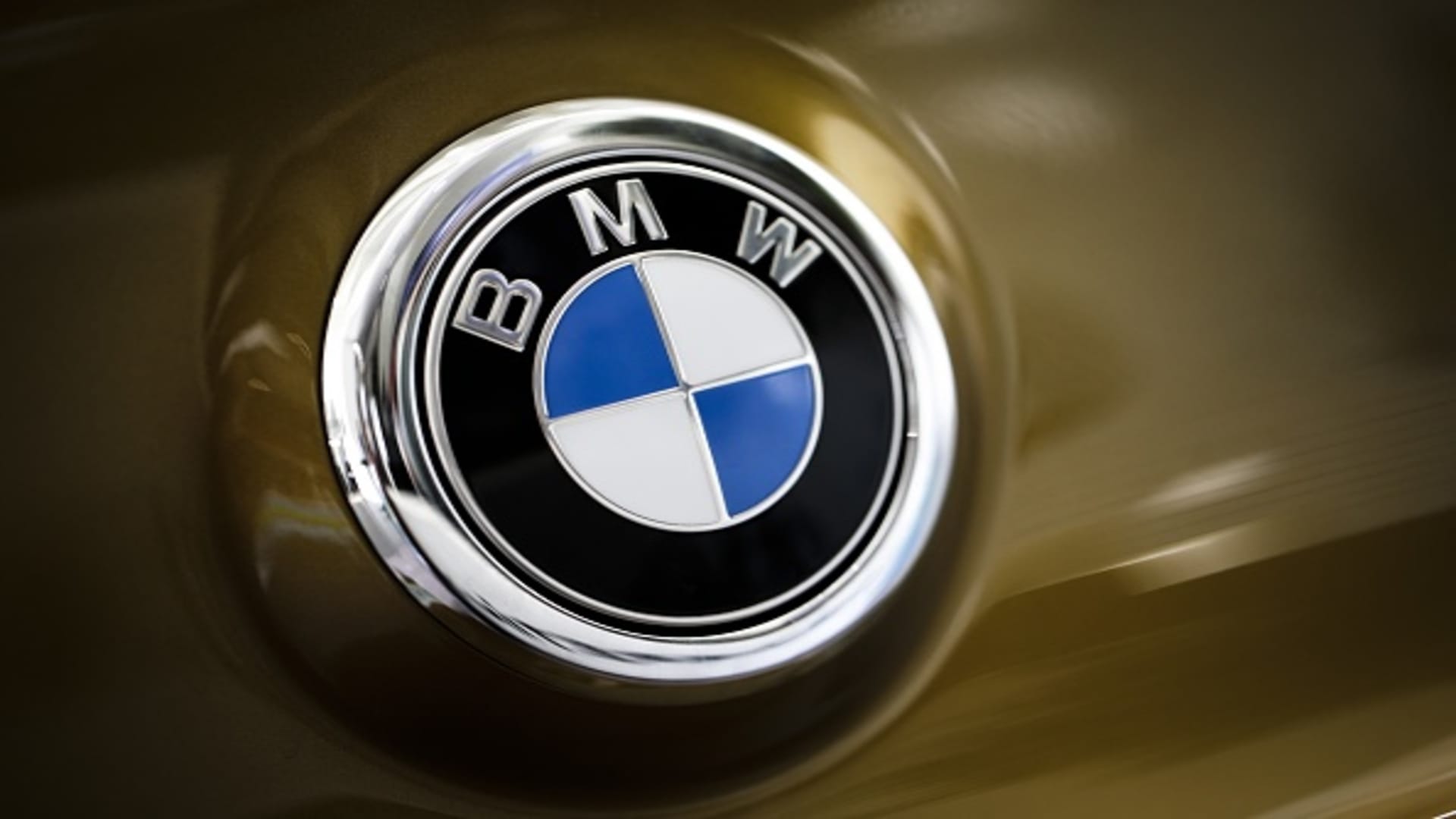 Are BMW And Porsche Losing Ground In China? Analyzing Market Trends Are BMW And Porsche Losing Ground In China? Analyzing Market Trends