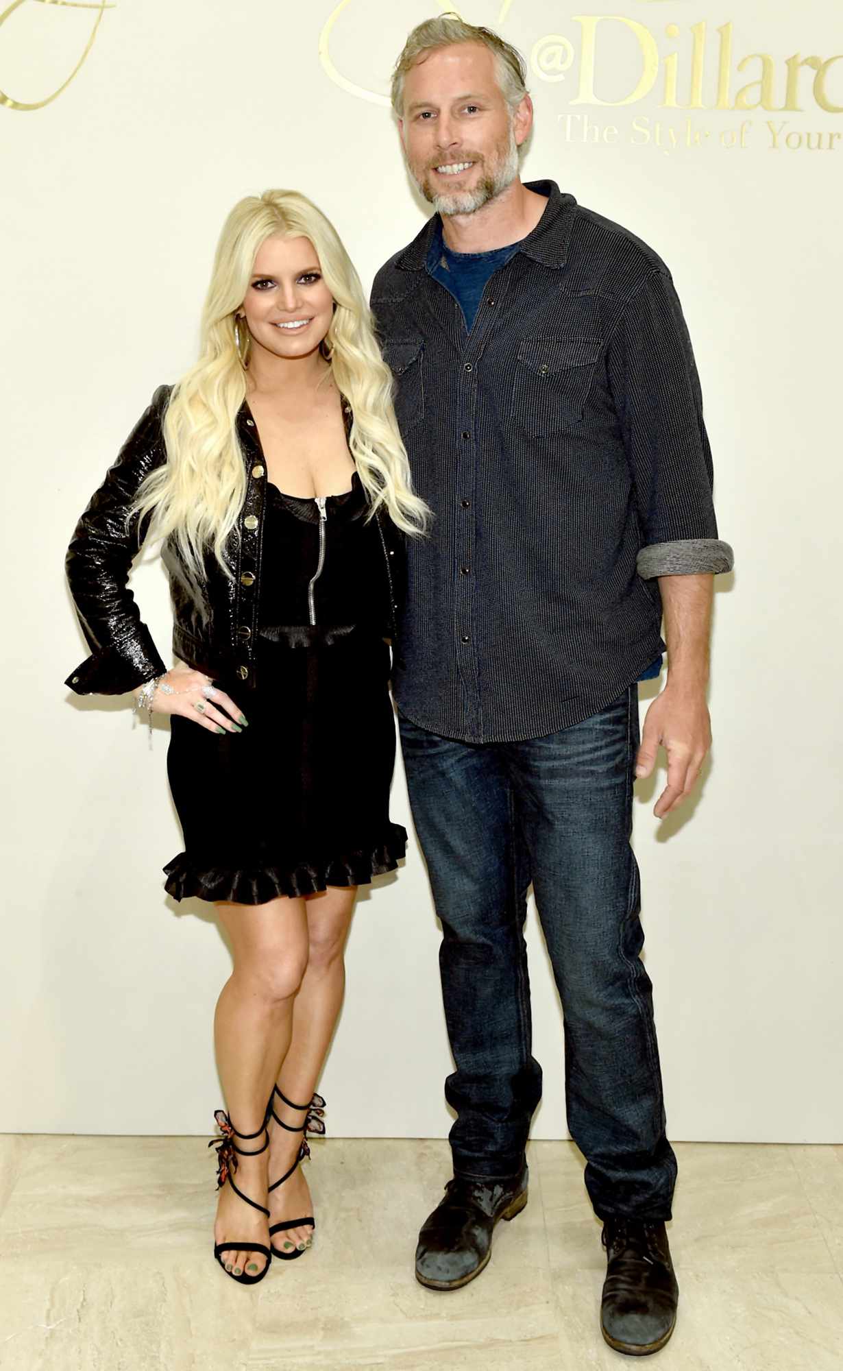 Are Jessica Simpson And Eric Johnson Back Together? New Photos Spark Debate Are Jessica Simpson And Eric Johnson Back Together? New Photos Spark Debate