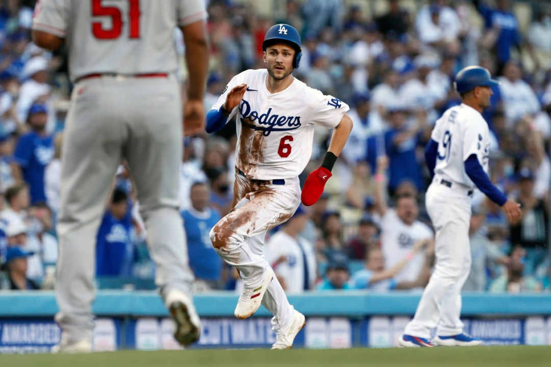 A's Baseball News: Muncy's Debut At Second Base