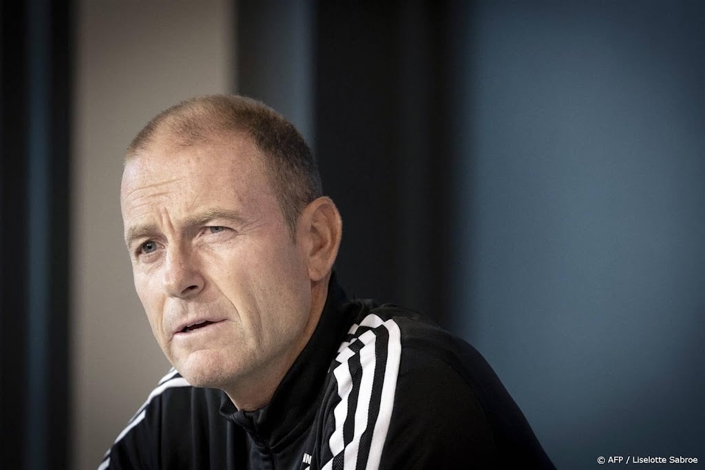 Augsburg Zoekt Nieuwe Trainer Na Thorup Ontslag Augsburg Zoekt Nieuwe Trainer Na Thorup Ontslag
