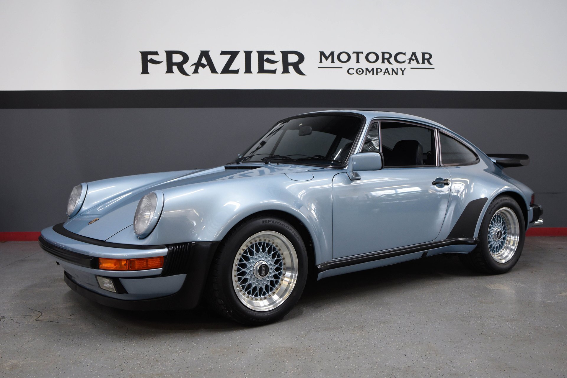 Autó Tuning: Porsche 911, 80 Millió Forintos Költségvetéssel Autó Tuning: Porsche 911, 80 Millió Forintos Költségvetéssel