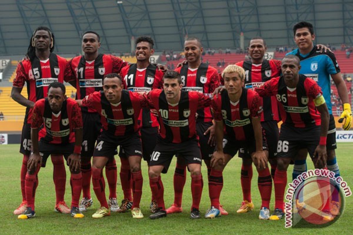 Ayorbaba Himbau Dukungan Untuk Persipura Jayapura Ayorbaba Himbau Dukungan Untuk Persipura Jayapura