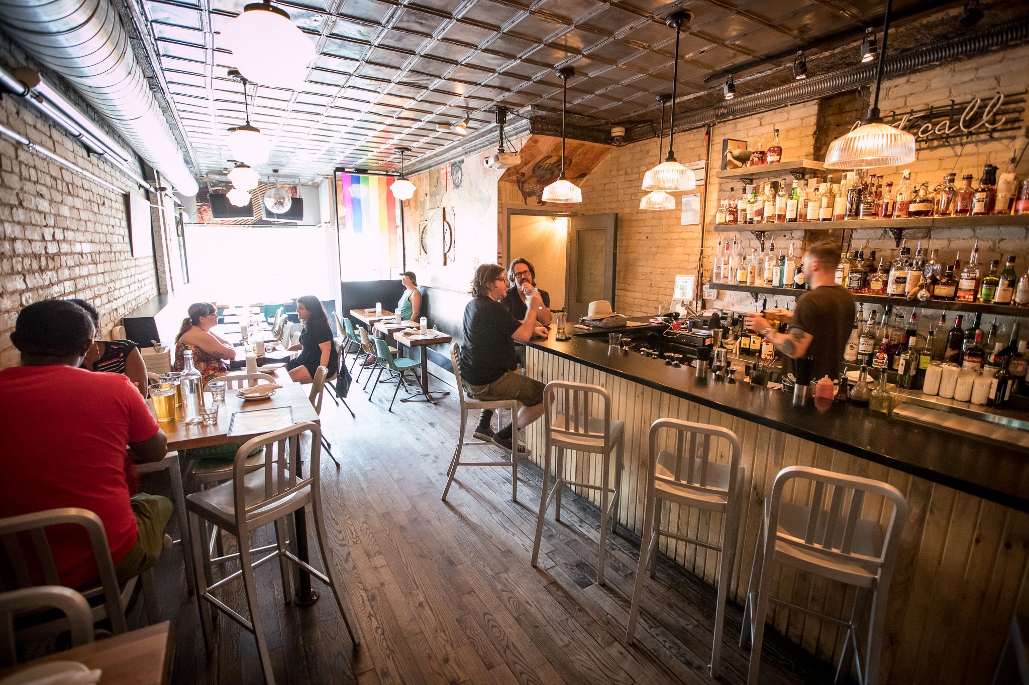 Bar Roma: Your Guide To This Popular Toronto Bar (blogTO) Bar Roma: Your Guide To This Popular Toronto Bar (blogTO)