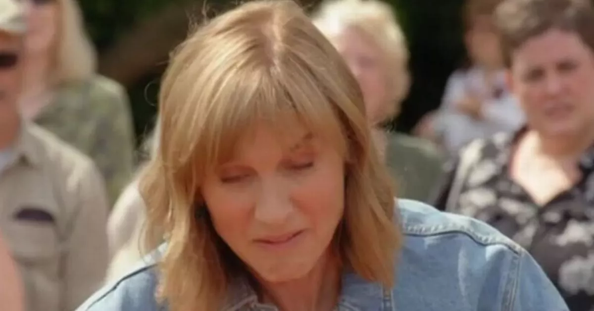 BBC Antiques Roadshow: Couple's Illegal National Treasure Trade Leads To Prison BBC Antiques Roadshow: Couple's Illegal National Treasure Trade Leads To Prison