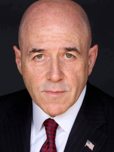 Bernard Kerik, Ex-NYPD Commissioner, Undergoes Hospitalization: Expected Recovery