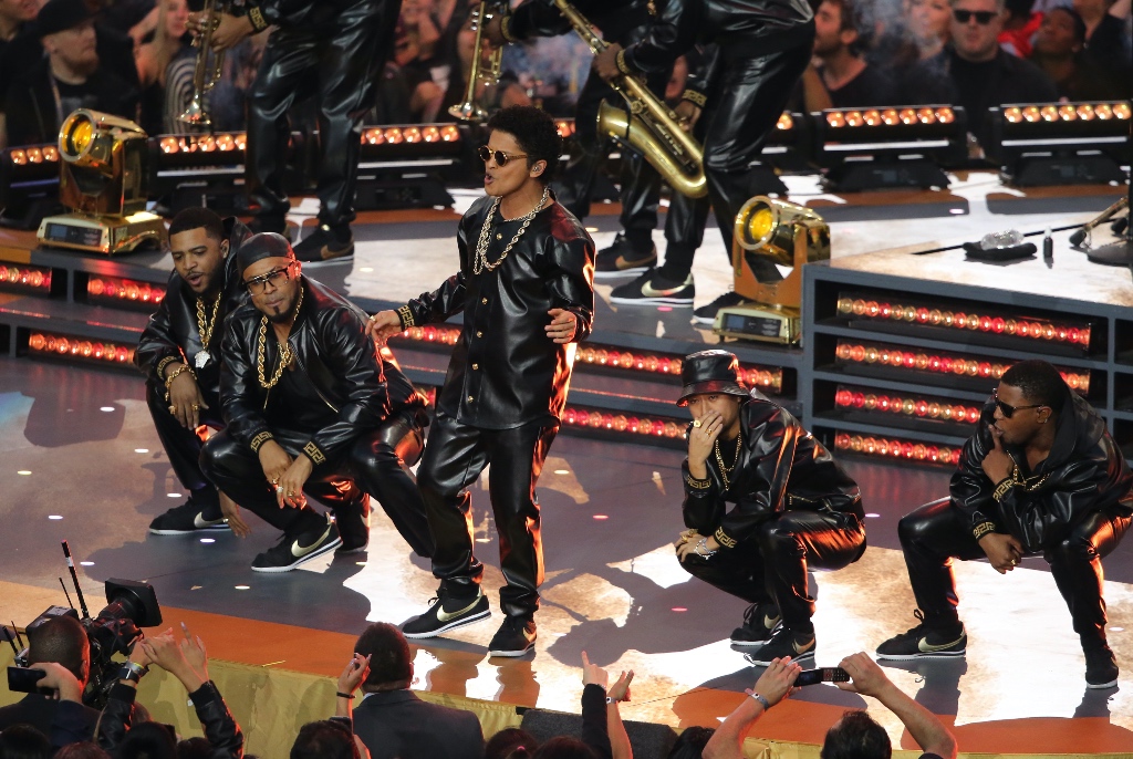 Beyoncé And Jay-Z's Daughters' Show-Stopping Super Bowl Fashion