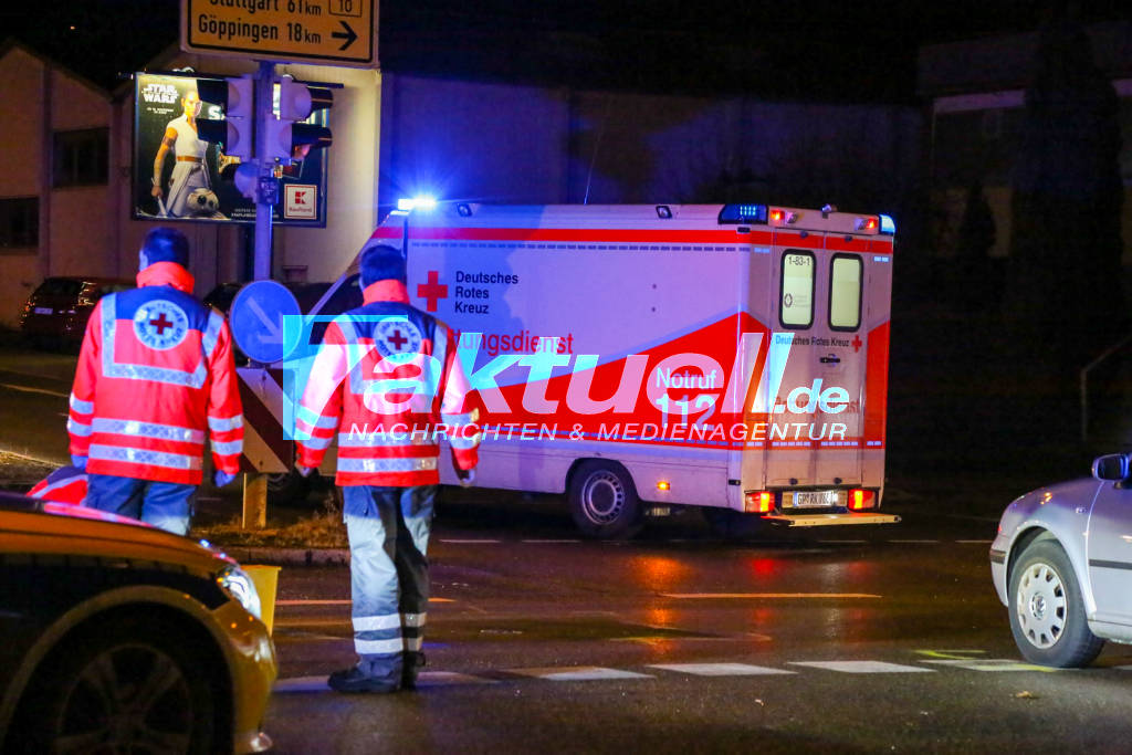 Bickendorf Westcenter: Problematische Kreuzung Sorgt Für Verkehrsbehinderungen Bickendorf Westcenter: Problematische Kreuzung Sorgt Für Verkehrsbehinderungen