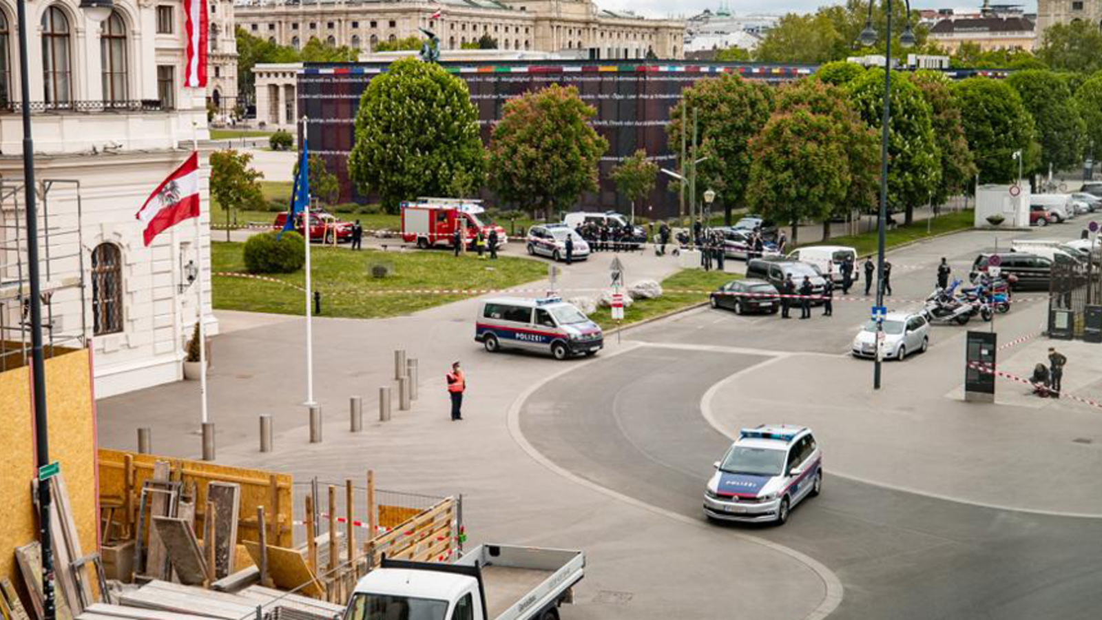 Bombendrohung: Entwarnung Nach Erneuter Evakuierung Braunschweiger Grundschule Bombendrohung: Entwarnung Nach Erneuter Evakuierung Braunschweiger Grundschule
