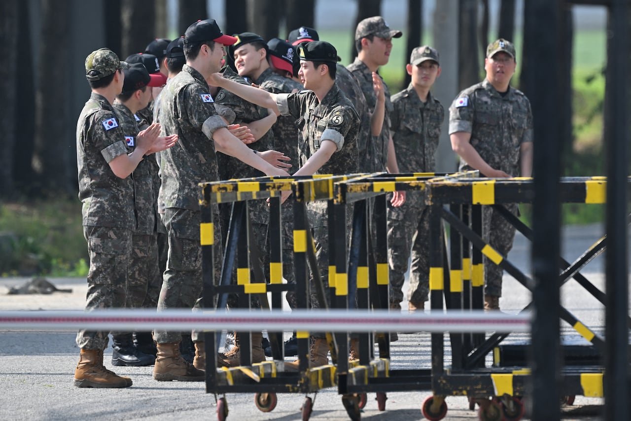 BTS: Tiempo De Regreso Tras El Servicio Militar BTS: Tiempo De Regreso Tras El Servicio Militar