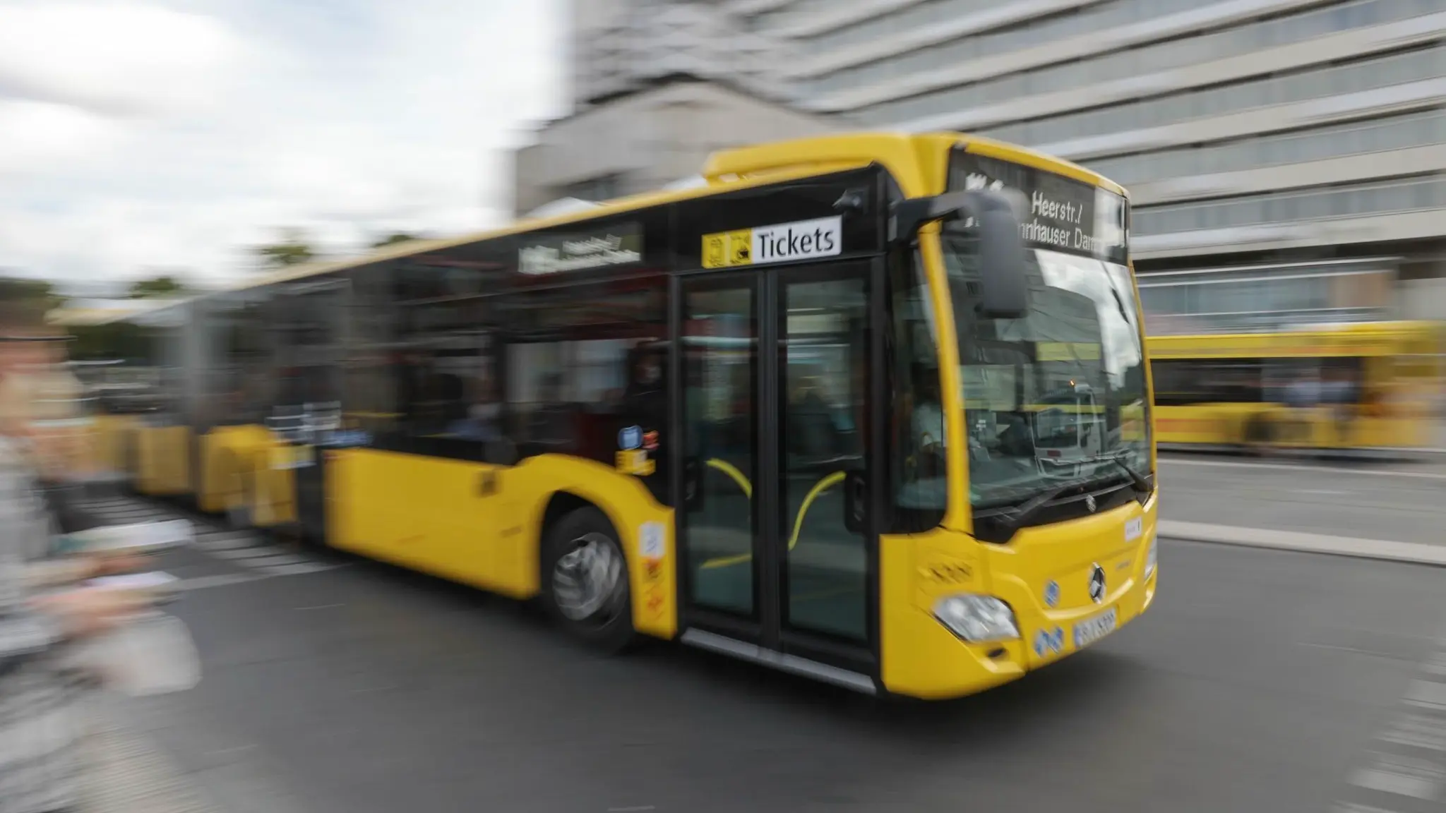 BVG Streik Berlin: Aktuelle Entwicklungen Und Auswirkungen Auf Den Nahverkehr BVG Streik Berlin: Aktuelle Entwicklungen Und Auswirkungen Auf Den Nahverkehr