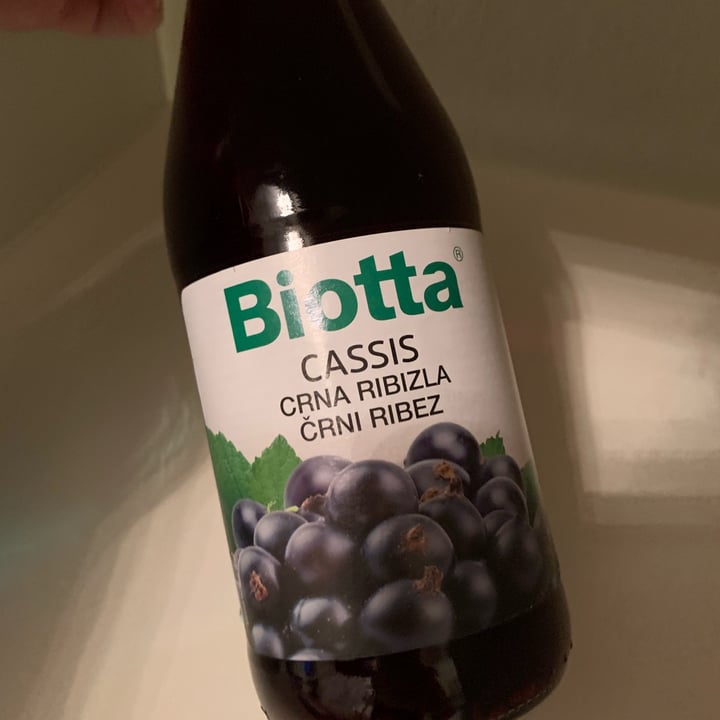C. Cassis Blackcurrant: Taste Profile And Pairing Suggestions C. Cassis Blackcurrant: Taste Profile And Pairing Suggestions