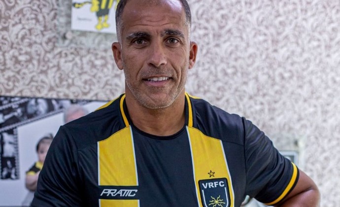 Camisa 10 Nos Emirados Árabes: Ex-jogador Do Vasco Sonha Com A Copa De 2026 Camisa 10 Nos Emirados Árabes: Ex-jogador Do Vasco Sonha Com A Copa De 2026