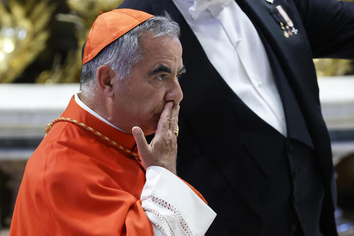 Cardinale Becciu: Il Papa Respinge Le Speculazioni Sulle Dimissioni