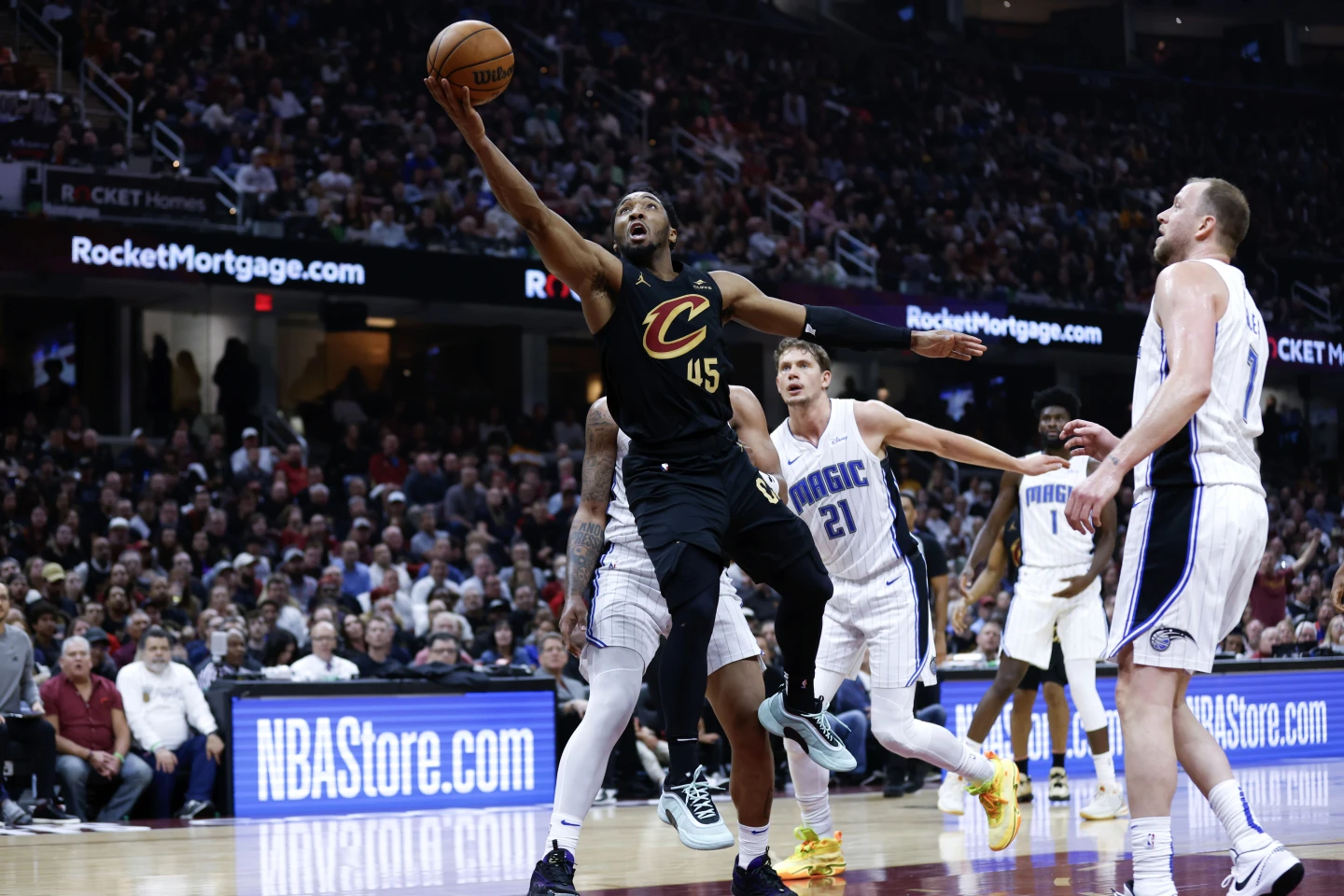 Cavaliers' 16-Game Winning Streak: Evan Mobley's Crucial Role In Historic Victory