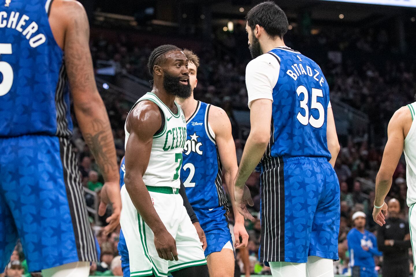 Celtics' Dominant Performance Earns Division Title Celtics' Dominant Performance Earns Division Title