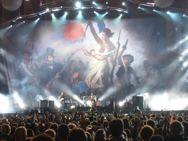 Coldplay Delivers Powerful Performance At No. 1 Concert Coldplay Delivers Powerful Performance At No. 1 Concert