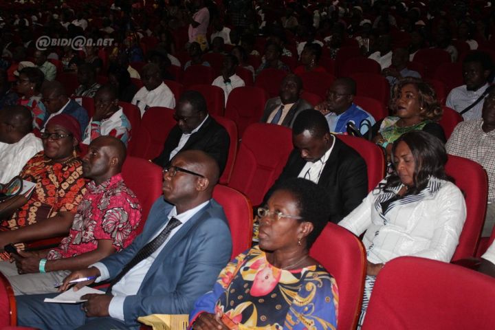 Conférence De Presse : 15ème Édition Du Salon International Du Livre D'Abidjan Conférence De Presse : 15ème Édition Du Salon International Du Livre D'Abidjan
