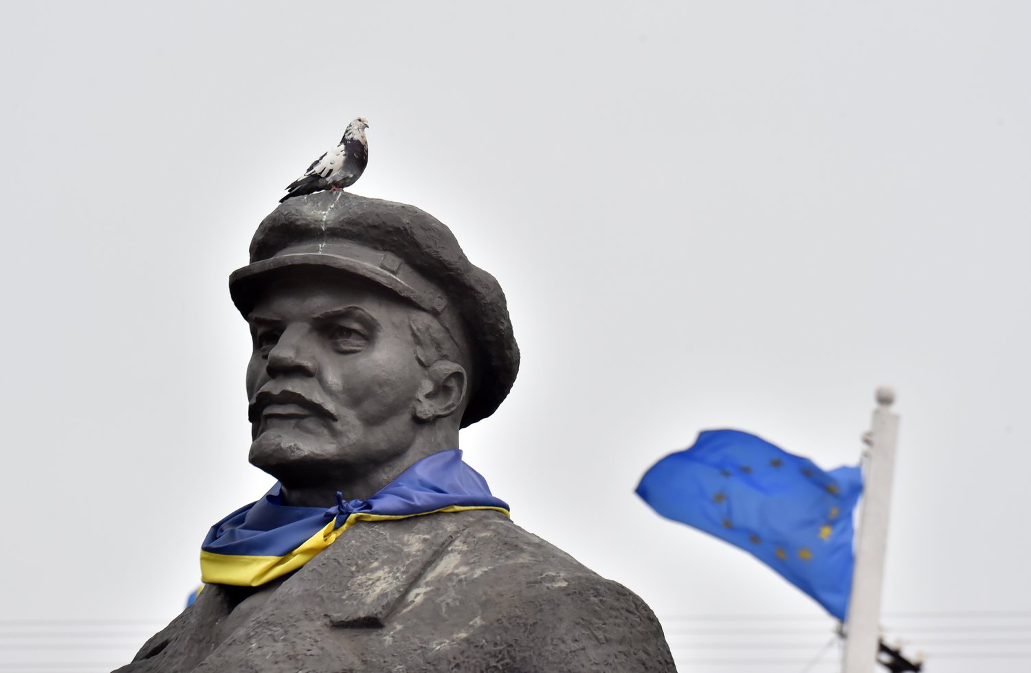 Csődbe Viszi A Mozikat DiCaprio Brutális Gázsija? Csődbe Viszi A Mozikat DiCaprio Brutális Gázsija?