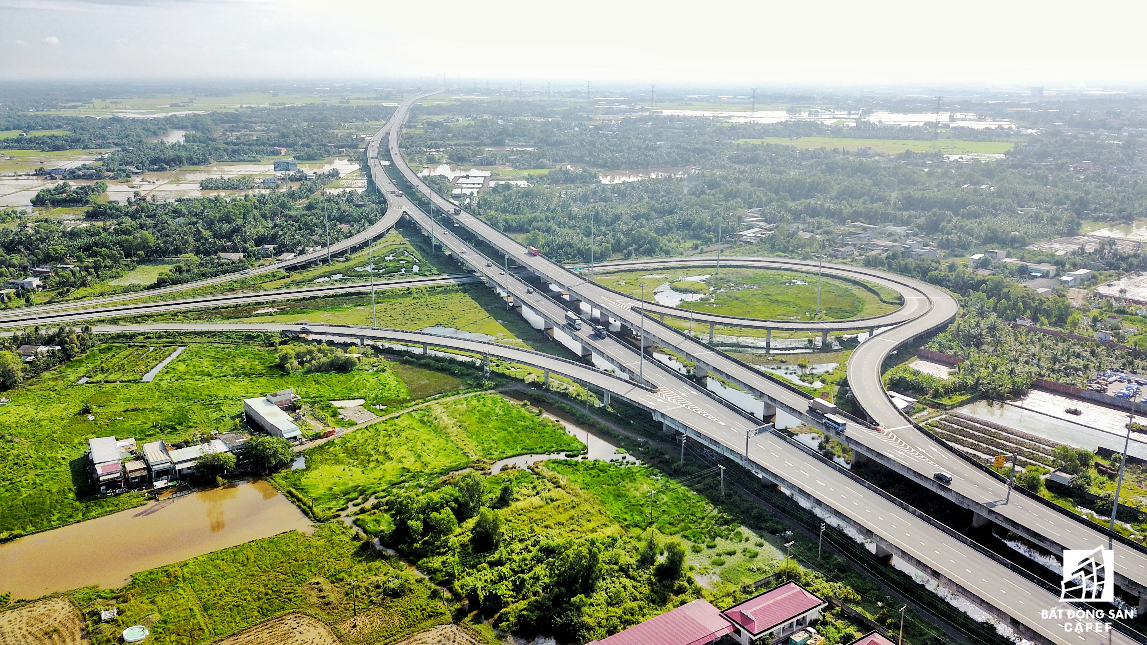 Đầu Tư Hạ Tầng Giao Thông: 7 Vị Trí TP.HCM - Long An Cần Phát Triển Đầu Tư Hạ Tầng Giao Thông: 7 Vị Trí TP.HCM - Long An Cần Phát Triển