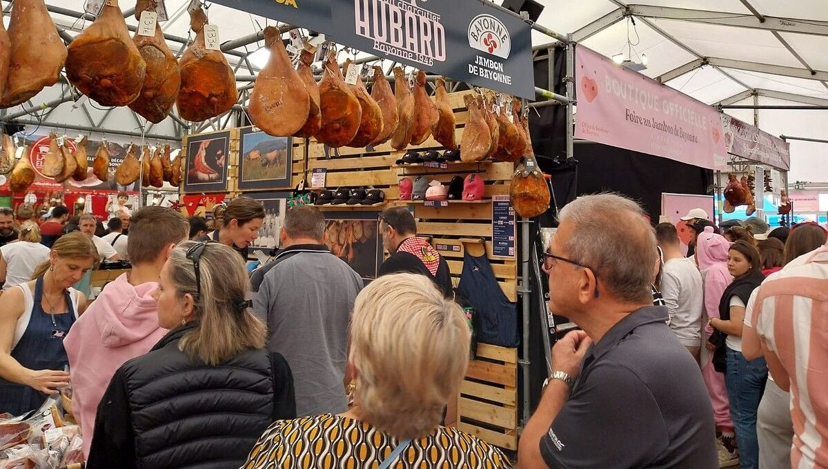 Déficit De La Foire Au Jambon 2025: La Ville De Bayonne Face À Des Frais D'Organisation Exorbitants Déficit De La Foire Au Jambon 2025: La Ville De Bayonne Face À Des Frais D'Organisation Exorbitants