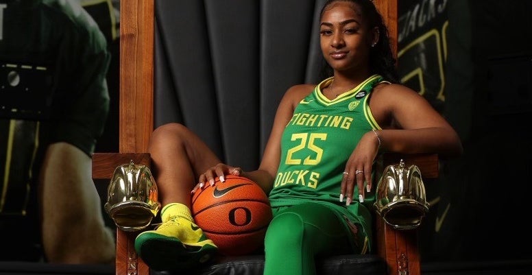 Deja Kelly Embraces Leadership Role At Oregon Tournament Deja Kelly Embraces Leadership Role At Oregon Tournament