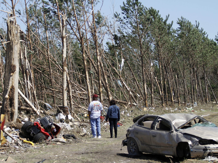 Devastating Tornadoes Claim 25 Lives, Leave Trail Of Destruction Across Two States Devastating Tornadoes Claim 25 Lives, Leave Trail Of Destruction Across Two States