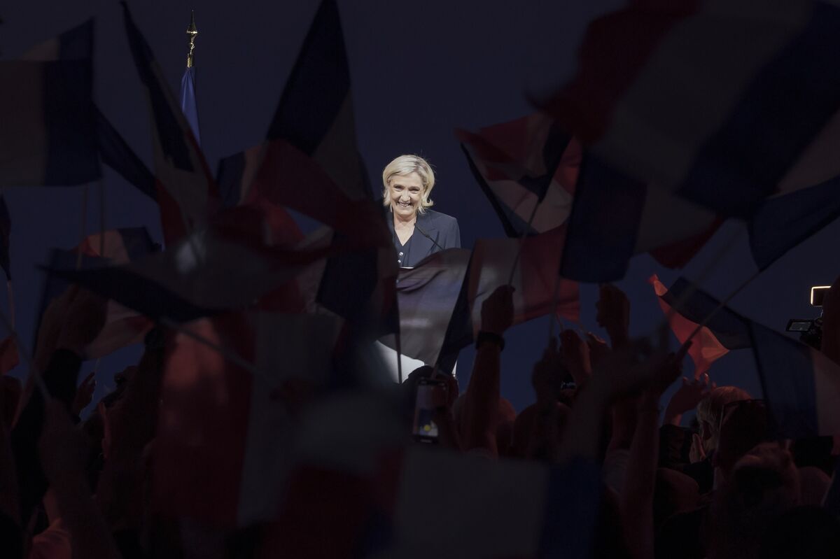 Did Le Pen's Sunday Rally Achieve Its Goal? Analyzing The National Rally's Turnout In France Did Le Pen's Sunday Rally Achieve Its Goal? Analyzing The National Rally's Turnout In France