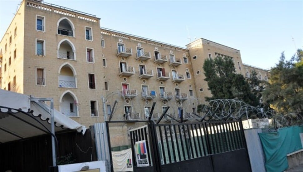 Dijital Veri Tabanı Ile KKTC İşgücü Piyasası Analizi: Ledra Palace Tanıtımı Dijital Veri Tabanı Ile KKTC İşgücü Piyasası Analizi: Ledra Palace Tanıtımı