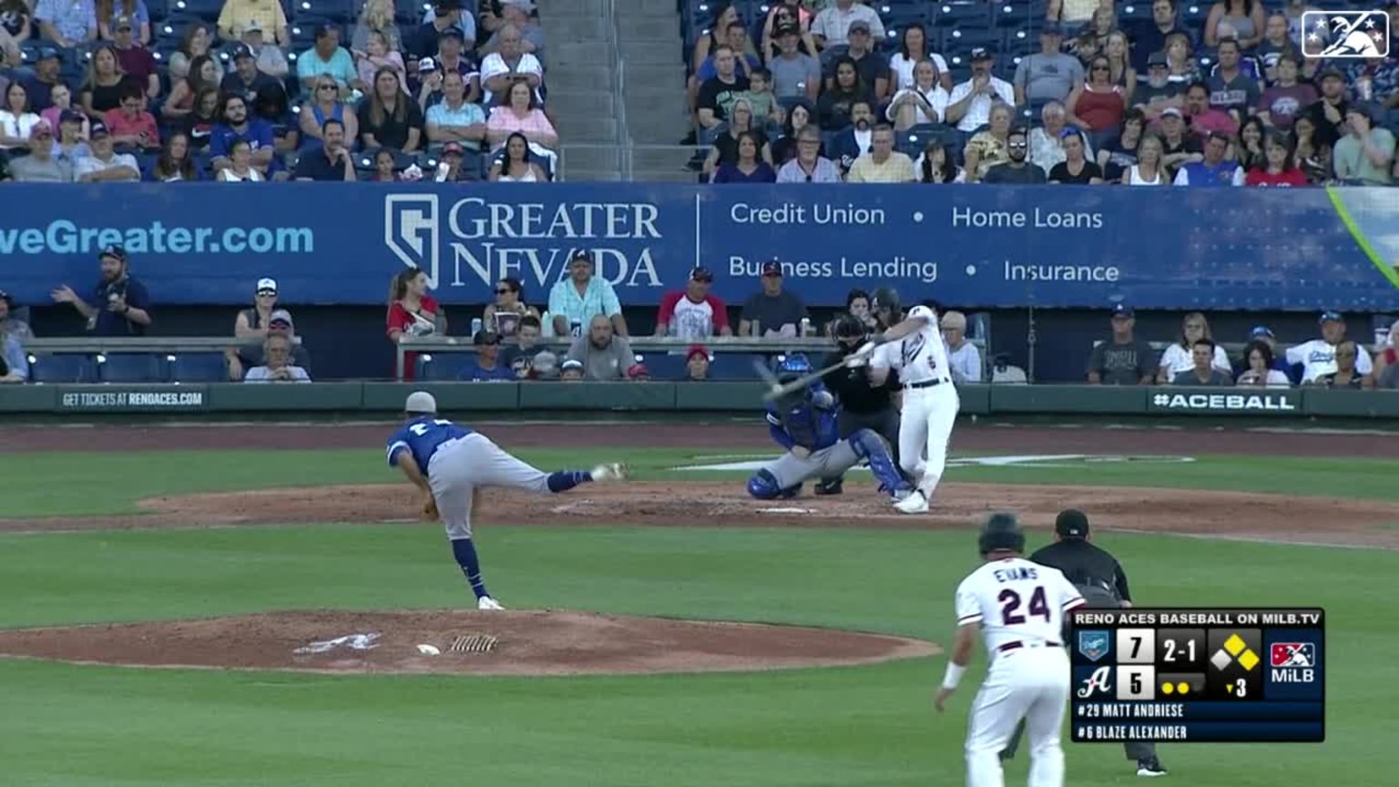 Dodgers Defeat Cubs 3-0: Yamamoto's Two-Hit Performance, Edman's Three-Run Homer Dodgers Defeat Cubs 3-0: Yamamoto's Two-Hit Performance, Edman's Three-Run Homer