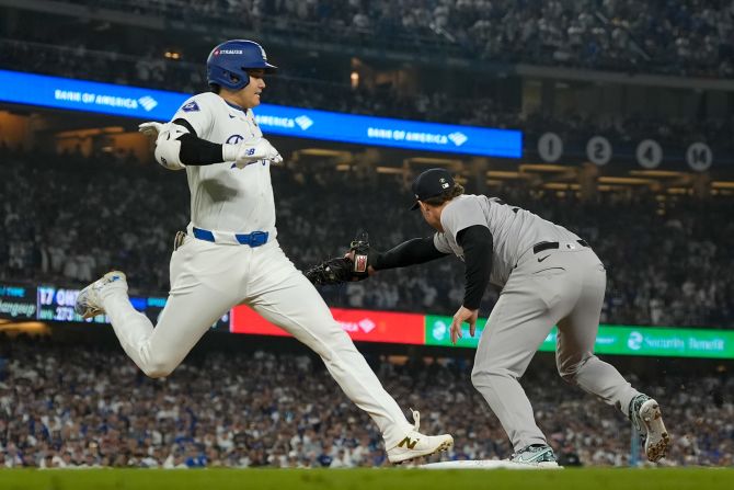Dodgers' Freeman And Ohtani Hit Home Runs In Victory Over Marlins Dodgers' Freeman And Ohtani Hit Home Runs In Victory Over Marlins