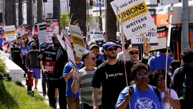 Double Trouble In Hollywood: Writers And Actors Strike Brings Industry To Its Knees Double Trouble In Hollywood: Writers And Actors Strike Brings Industry To Its Knees