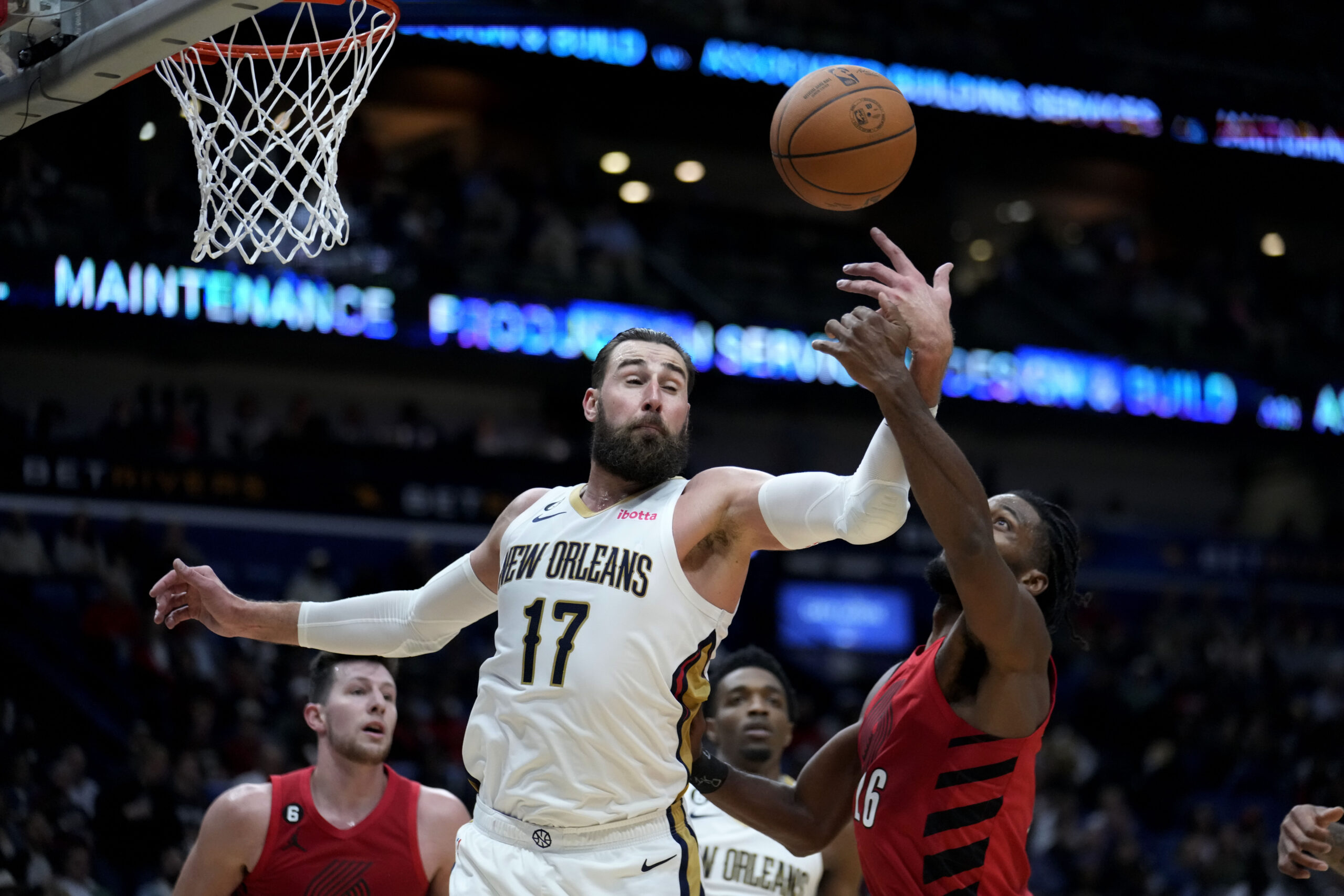 Duobelė: Analizuojame NBA Lyderių Netikėtą Pralaimėjimą Duobelė: Analizuojame NBA Lyderių Netikėtą Pralaimėjimą
