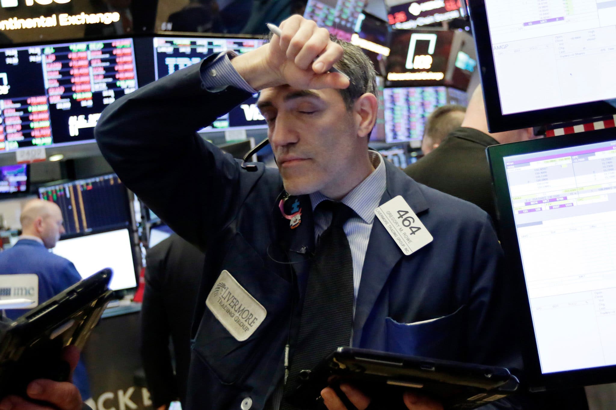 Dutch Stocks Suffer Another Setback Amidst Escalating US Trade War Dutch Stocks Suffer Another Setback Amidst Escalating US Trade War