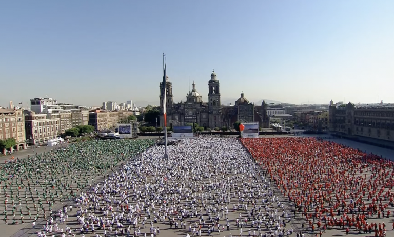El Zócalo Se Convierte En Ring: Fotos De La Clase Nacional De Boxeo El Zócalo Se Convierte En Ring: Fotos De La Clase Nacional De Boxeo