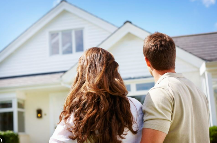 Escape To The Country: Finding Your Dream Home For Under £1 Million Escape To The Country: Finding Your Dream Home For Under £1 Million