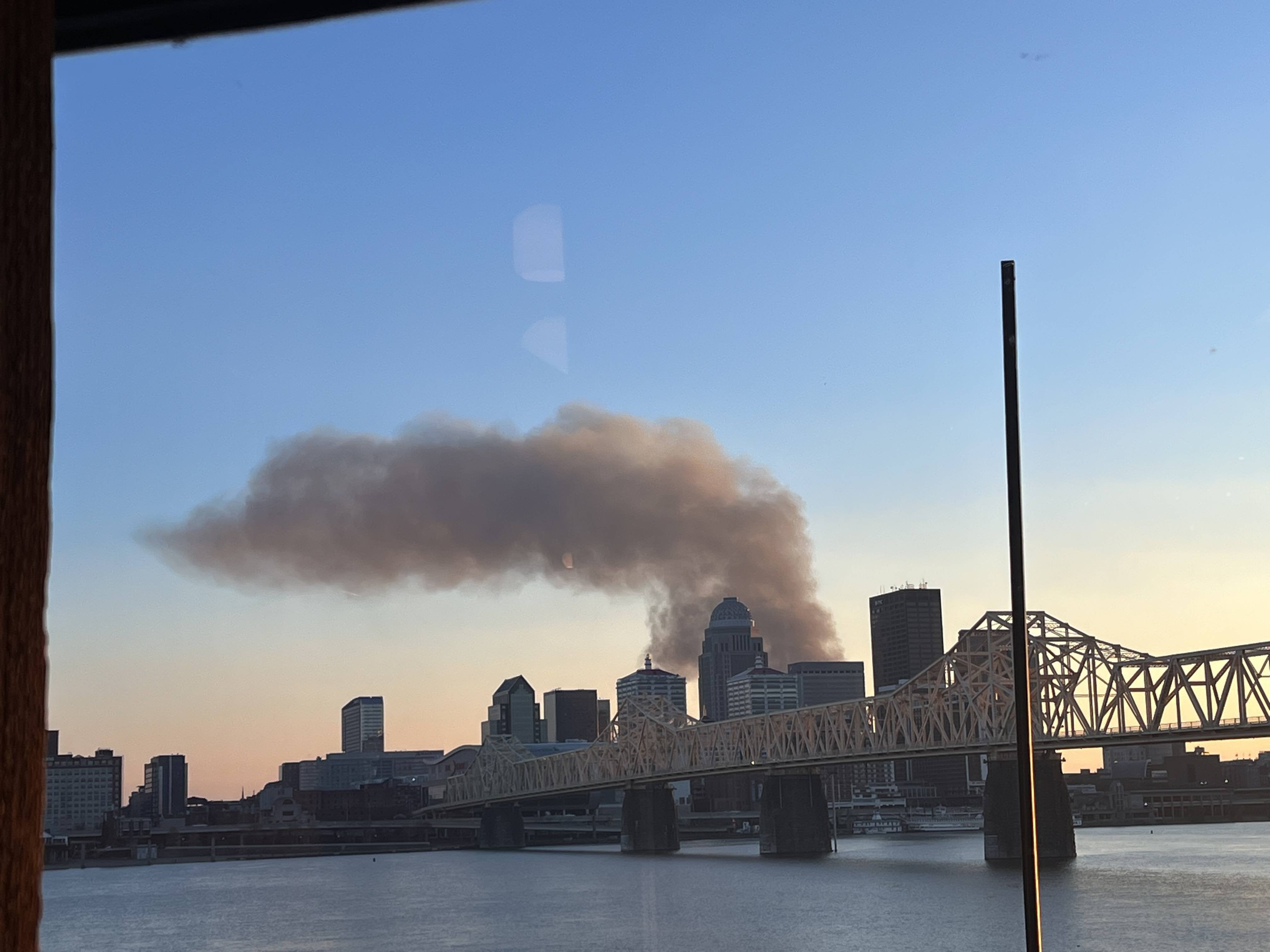 Firefighters Respond To Gas Leak, Downtown Louisville Buildings Evacuated