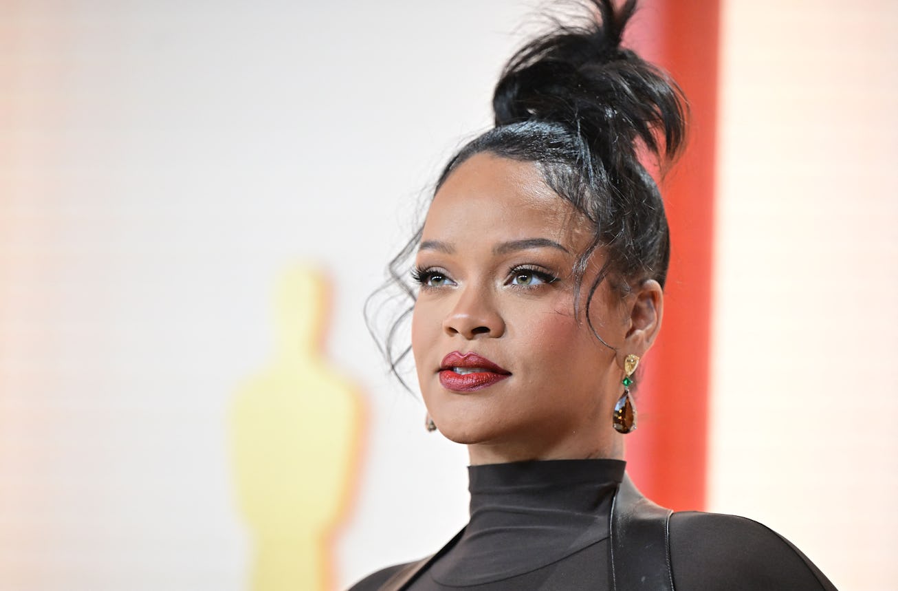First Look: Rihanna's Luxurious Savage X Fenty Bridal Range First Look: Rihanna's Luxurious Savage X Fenty Bridal Range
