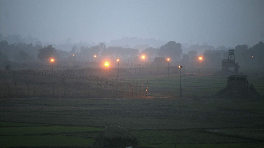 Five Indian Soldiers Killed In India-Pakistan Border Clash; Truce Holds Five Indian Soldiers Killed In India-Pakistan Border Clash; Truce Holds